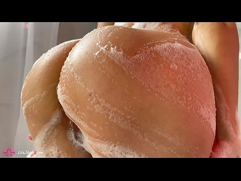 ❤️ Brunette Masturbates Pus karo Vibrator kanggo Intens Orgasme ing Shower ❌ Video jancok ing pornojv.desixxxtube.ru ❌️❤